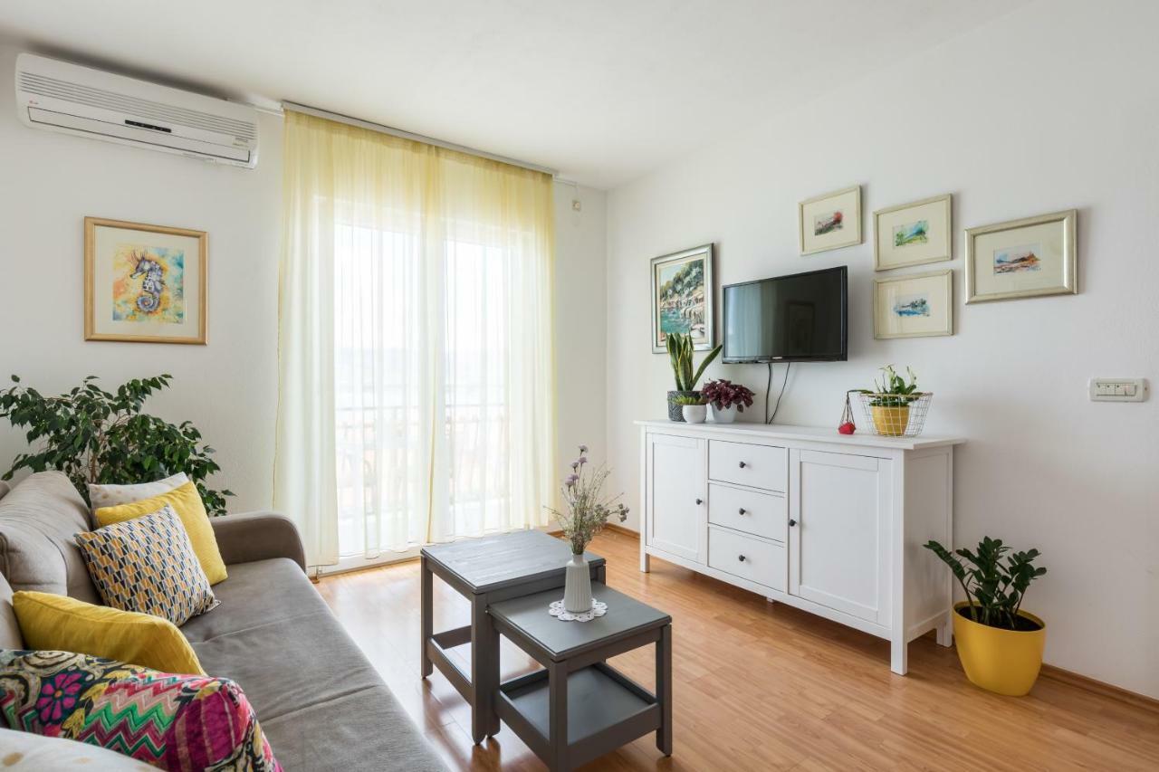 Apartments Rogulj Трогир Экстерьер фото